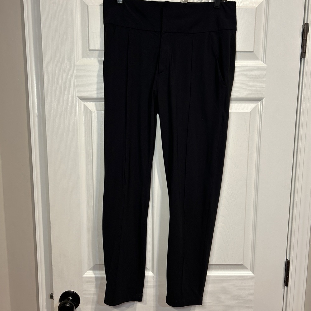 LULULEMON STRETCHY ZIP BUTTON FRONT SLIM‎ POCKETS UNLINED PANTS SIZE 6 Black